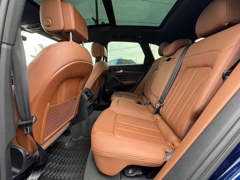 Used 2021 Audi Q5 2.0T Premium Plus w/ Premium Plus Package image 24