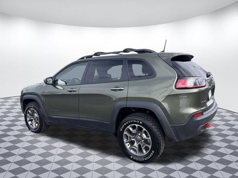 Used 2021 Jeep Cherokee Trailhawk w/ Technology Group AWD/4WD image 5