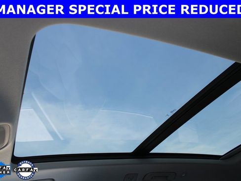 Used 2024 Audi Q5 2.0T Prestige w/ Prestige Package image 23