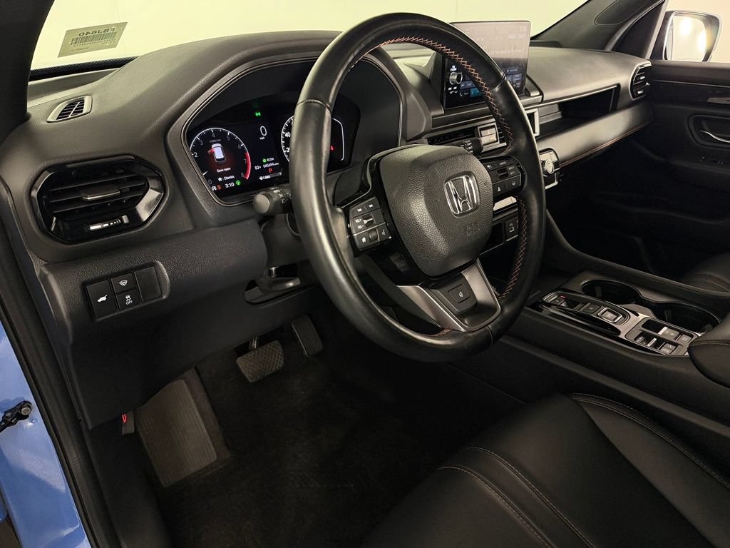 Used 2023 Honda Pilot TrailSport image 11