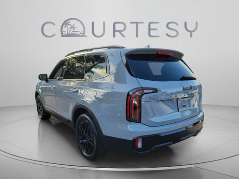Used 2025 Kia Telluride EX X-Line AWD/4WD image 2