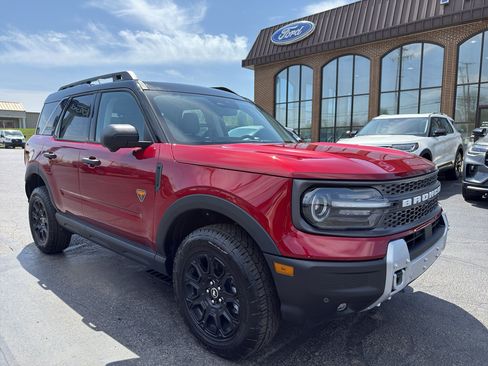 New 2026 Ford Bronco Sport Badlands AWD/4WD image 2