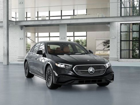 New 2026 Mercedes-Benz E 450 4MATIC Sedan image 10
