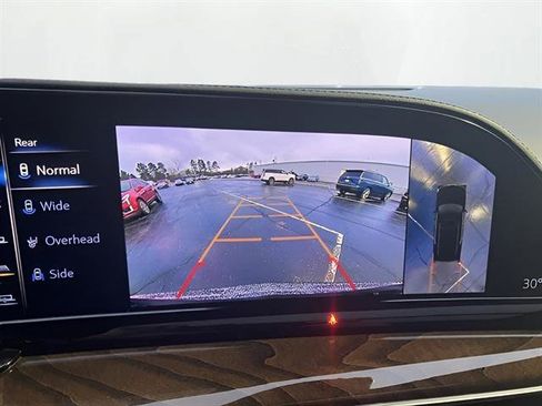 Certified 2022 Cadillac Escalade Premium Luxury Platinum image 19