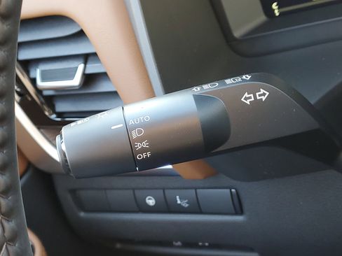 New 2026 Nissan Rogue Platinum image 15