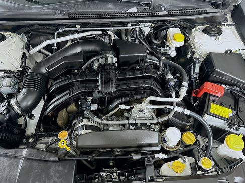 Used 2023 Subaru Crosstrek 2.5i Limited w/ Moonroof Package image 32