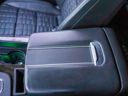 Used 2023 Cadillac Escalade ESV Sport Platinum image 27