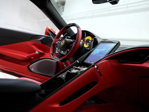 Used 2023 Ferrari Roma image 51