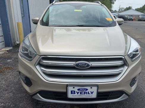 Used 2017 Ford Escape Titanium FWD image 2