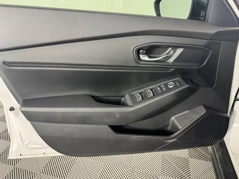 Used 2025 Honda Accord SE image 9