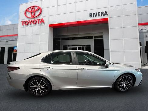 Used 2024 Toyota Camry SE w/ Cold Weather Package AWD/4WD image 4