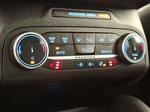 Used 2023 Ford Escape Active AWD/4WD image 17