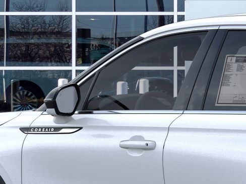New 2025 Lincoln Corsair AWD w/ Equipment Group 101A image 20