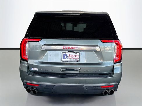 Used 2024 GMC Yukon XL Denali w/ Advanced Technology Package image 6