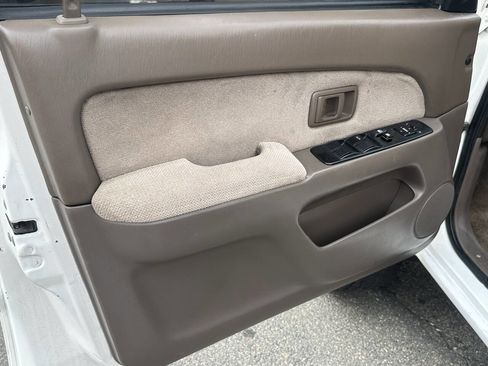 Used 1998 Toyota 4Runner SR5 image 39