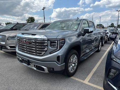 Used 2025 GMC Sierra 1500 Denali w/ Technology Package AWD/4WD image 1