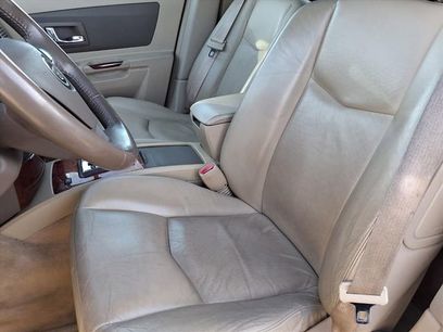 Used 2006 Cadillac SRX w/ Seating Package