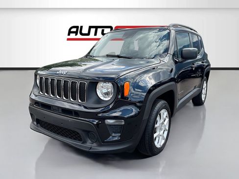 Used 2020 Jeep Renegade Sport w/ Sport Appearance Group AWD/4WD image 3