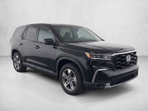 Used 2023 Honda Pilot EX-L image 3