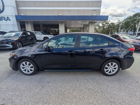 Used 2024 Toyota Corolla LE FWD image 7