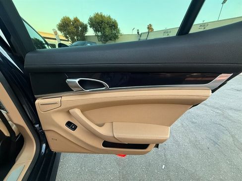 Used 2016 Porsche Panamera 4 Edition w/ Premium Package Plus AWD/4WD image 30