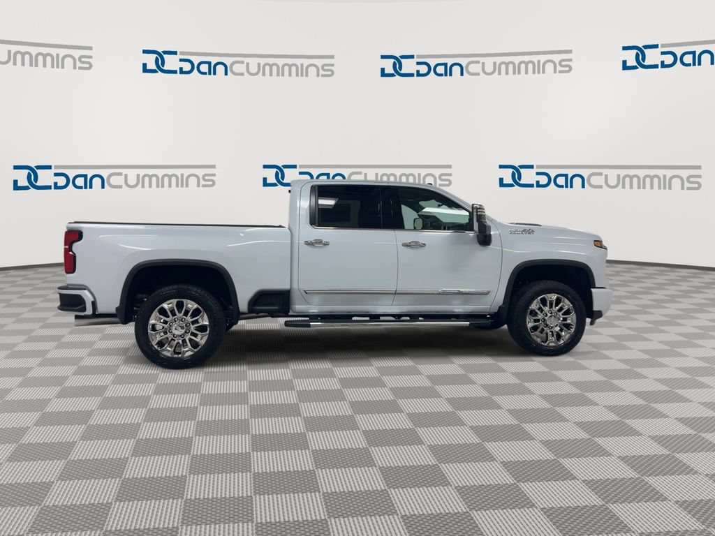 New 2026 Chevrolet Silverado 2500 High Country w/ High Country Premium Package AWD/4WD image 9