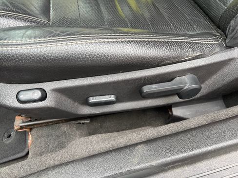 Used 2012 Ford Mustang Premium image 11