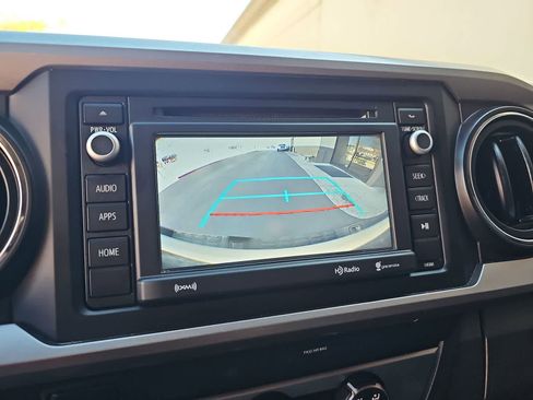 Used 2019 Toyota Tacoma SR5 RWD image 25