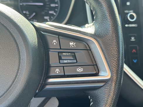 Certified 2023 Subaru Ascent Limited w/ Technology Package image 15