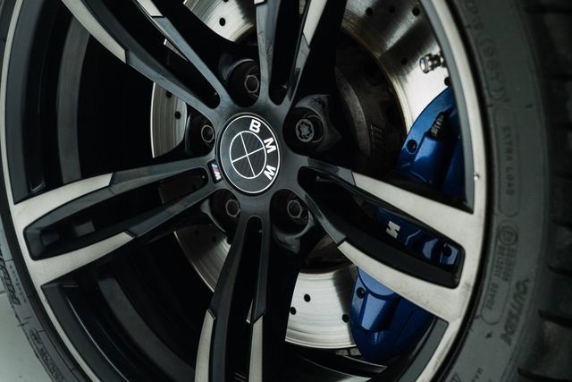 Used 2017 BMW M3 RWD image 23