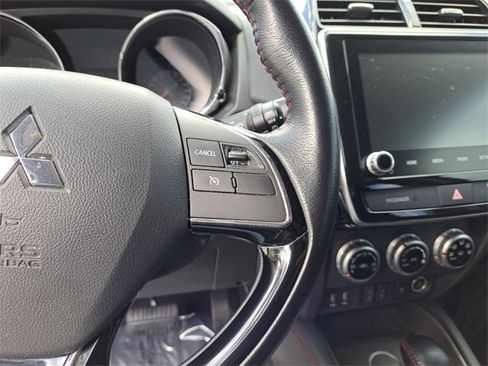 Used 2022 Mitsubishi Outlander Sport LE image 17