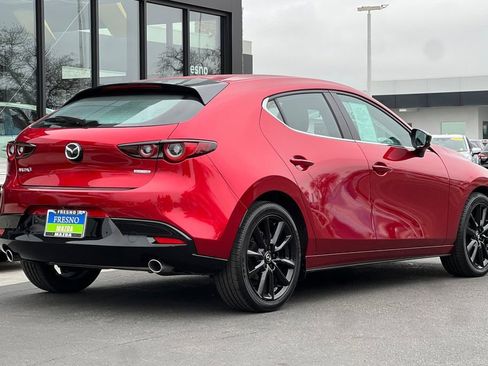 Certified 2025 MAZDA MAZDA3 s Sport image 6