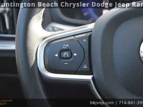 Used 2024 Volvo S60 B5 Core image 16