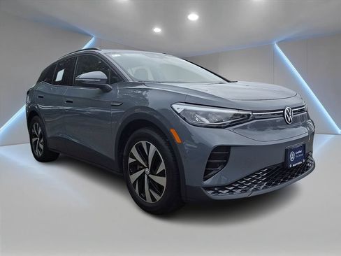 Used 2025 Volkswagen ID.4 Pro RWD image 3