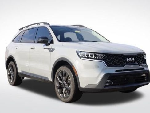 Certified 2023 Kia Sorento X-Line EX image 1