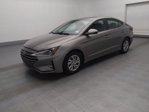 Used 2020 Hyundai Elantra SE w/ Cargo Package (C1) image 2
