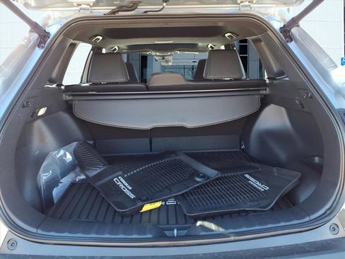 Certified 2026 Toyota Corolla Cross XSE w/ Convenience Package image 5