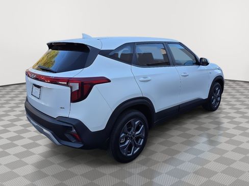 Used 2024 Kia Seltos LX image 5