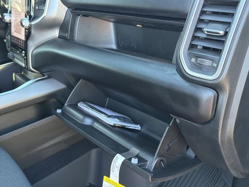 New 2025 RAM 2500 Big Horn image 20