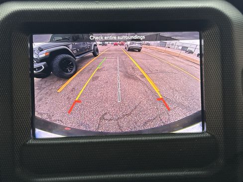 Certified 2018 Jeep Wrangler Unlimited Sahara image 13