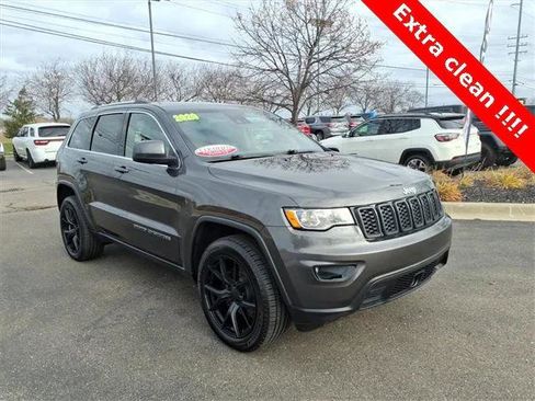 Certified 2020 Jeep Grand Cherokee Laredo image 3