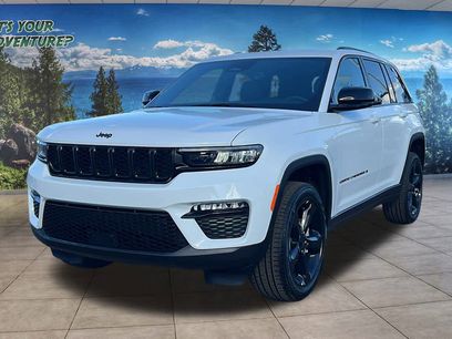 New 2025 Jeep Grand Cherokee Limited w/ Black Appearance Package