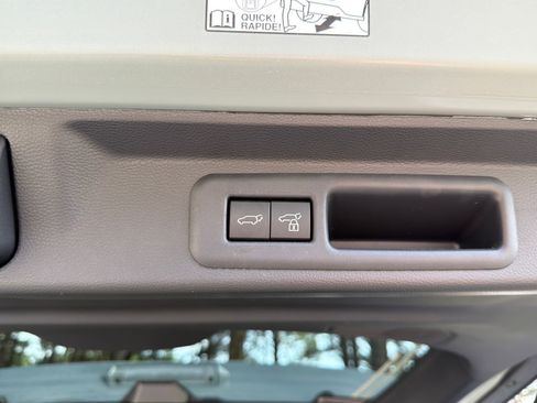 Used 2025 Toyota Sequoia Platinum image 18