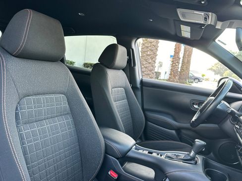 Used 2024 Honda HR-V Sport image 30