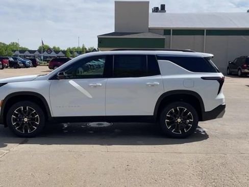 New 2026 Chevrolet Traverse LT AWD/4WD image 5