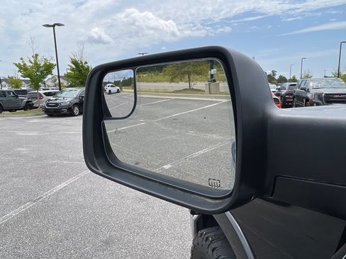 Used 2020 RAM 1500 Laramie AWD/4WD image 36