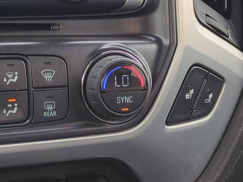 Used 2015 GMC Sierra 1500 SLT w/ SLT Crew Cab Value Package AWD/4WD image 29