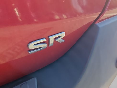 Used 2020 Nissan Kicks SR w/ SR Premium Package FWD image 31