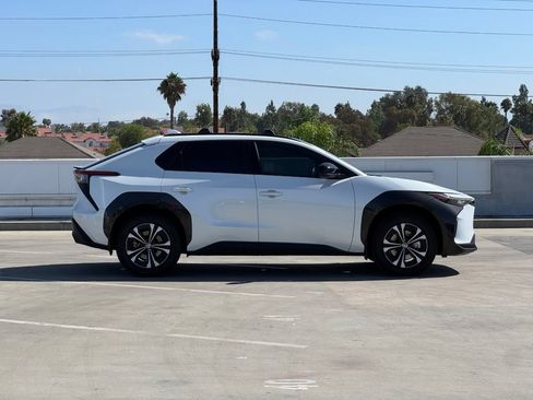 Used 2025 Toyota bZ4X AWD w/ Weather Package image 29