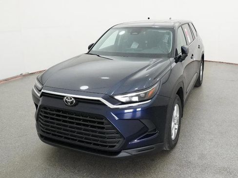 New 2026 Toyota Grand Highlander AWD Hybrid image 47